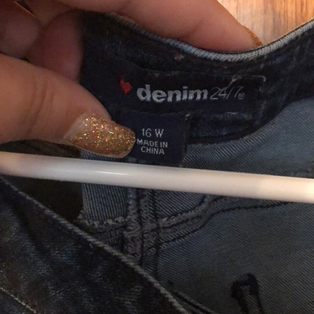 Denim 24/7 Women’s 16W Blue Metallic Coated Skinny Jeans - Picture 6 of 6